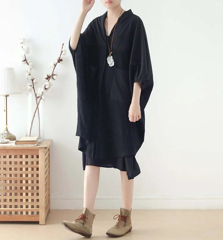 Oversized Black Cotton Hooded Dress with Bat Sleeves for Spring
 Oversized Black Cotton Hooded Dress with Bat Sleeves for Spring
 Experience the perfect blend of comfort and style with our Oversized Black Cotton Hooded Dress. EmWomen's dressThebesttailorThebesttailorBlack Cotton Spring Bat Sleeves Hooded Oversized DressThebesttailorBlack Cotton Spring Bat Sleeves Hooded Oversized Dress