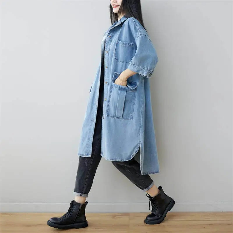 Light Blue Autumn Women's Retro Style Button Down Denim Jacket with 3/
 
 This Light Blue Autumn 3/4 Sleeve Women's Button Down Denim Jacket is perfect for the urban casual look. Made of denim fabric, it features a retro style, making Women's coatThebesttailorThebesttailorLight Blue Autumn 3/4 Sleeve Women'ThebesttailorLight Blue Autumn 3/4 Sleeve Women'