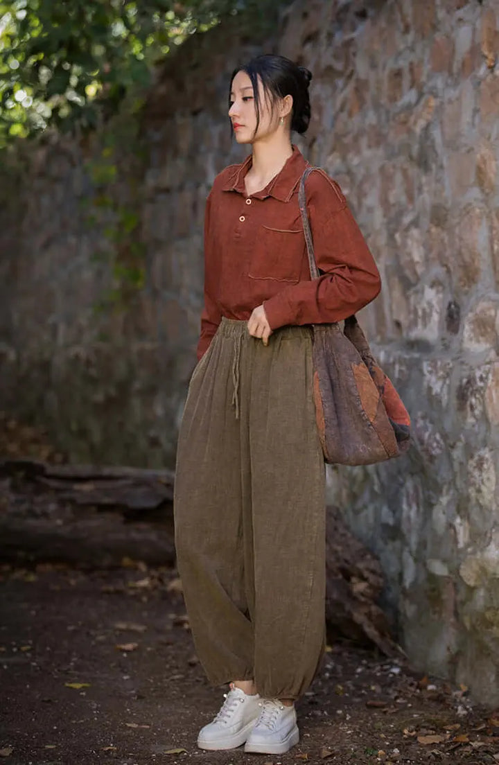 Vintage-inspired Linen Carrot Pants for Modern Women