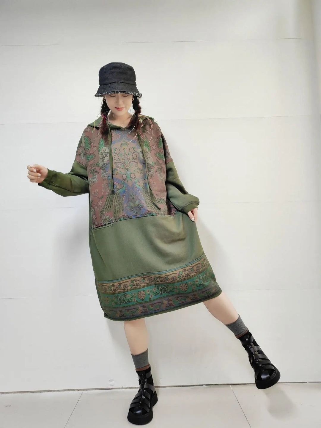 Women's Spring Printed Hooded Dress in Retro Style