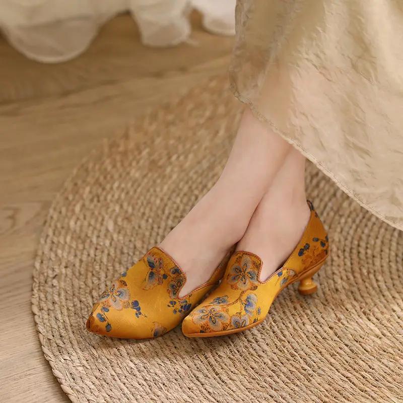 Summer Sheepskin Low Heel Pumps with Pointed Toe for Women
