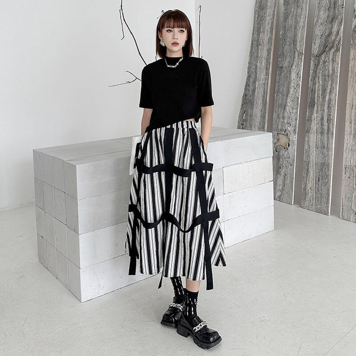 Stylish High Waisted Black and White Striped Harajuku Y2K Skirt
 
 This women's high waisted black and white striped Harajuku Y2K skirt is the perfect addition to your everyday wardrobe. Not only does it pull together any outfitWomen's SkirtsThebesttailorThebesttailorwhite stripe harajuku y2k skirtThebesttailorwhite stripe harajuku y2k skirt